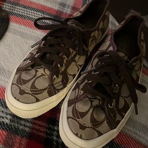 Coach size 7b women’s tan/dark boat type shoes